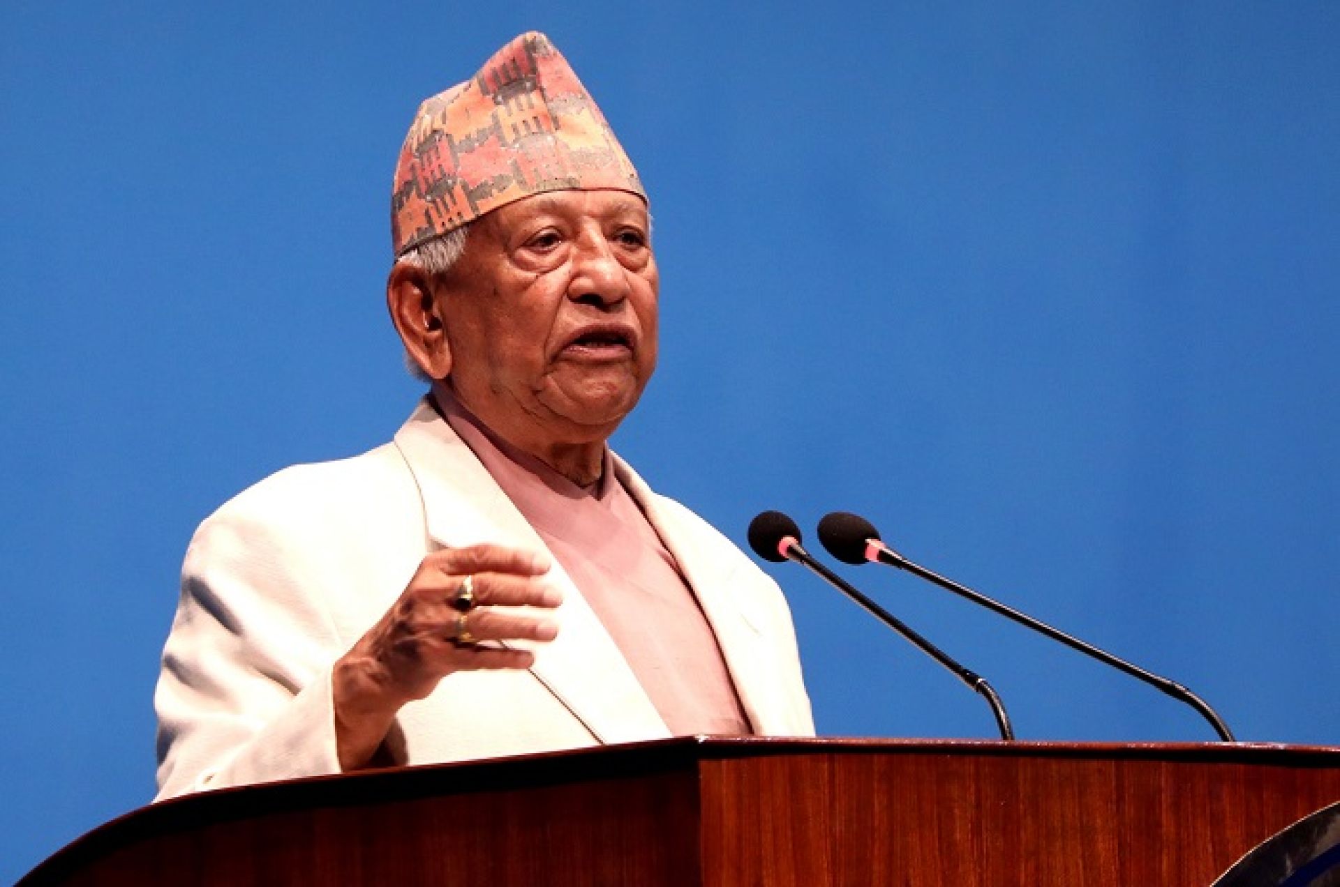 प्रधानमन्त्रीले सदनमा जवाफ नदिए बैठक बहिस्कार गर्ने कांग्रेस सांसद केसीको चेतावनी